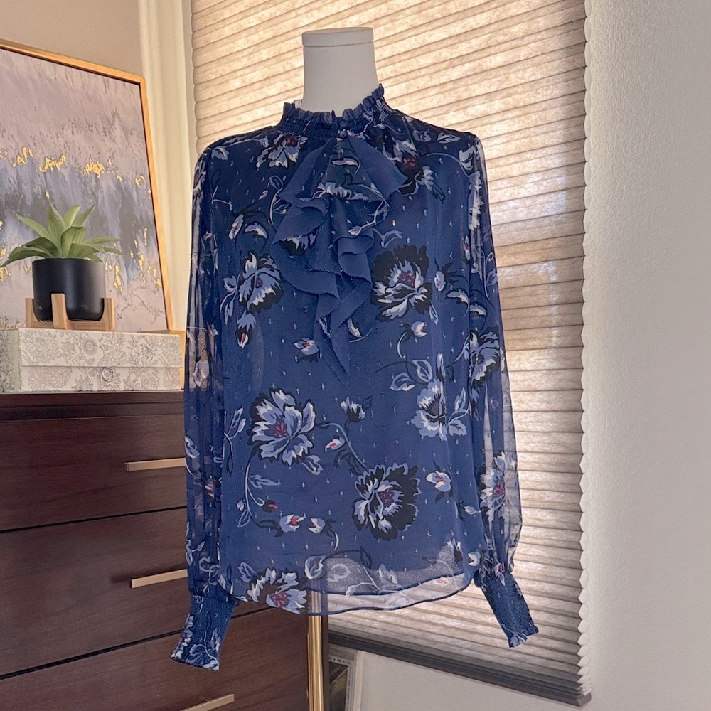 Woman's White House Black Market Navy Mock Ruffle Neck Chiffon Blouse. Size 12 - Picture 2 of 9